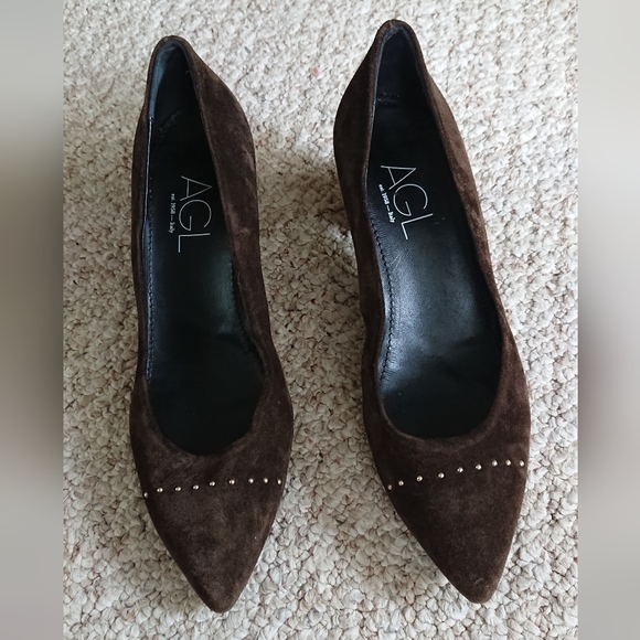 AGL Brown Suede leather Pumps with decorative gold studs size 37.5 - Picture 1 of 14